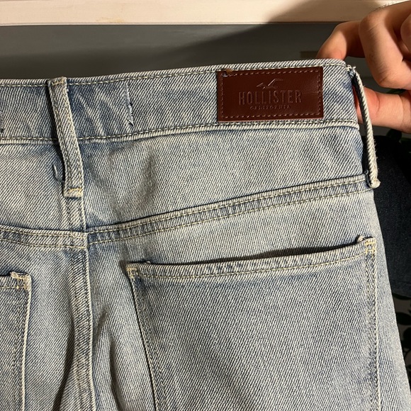 Hollister Jeans - Picture 4 of 9